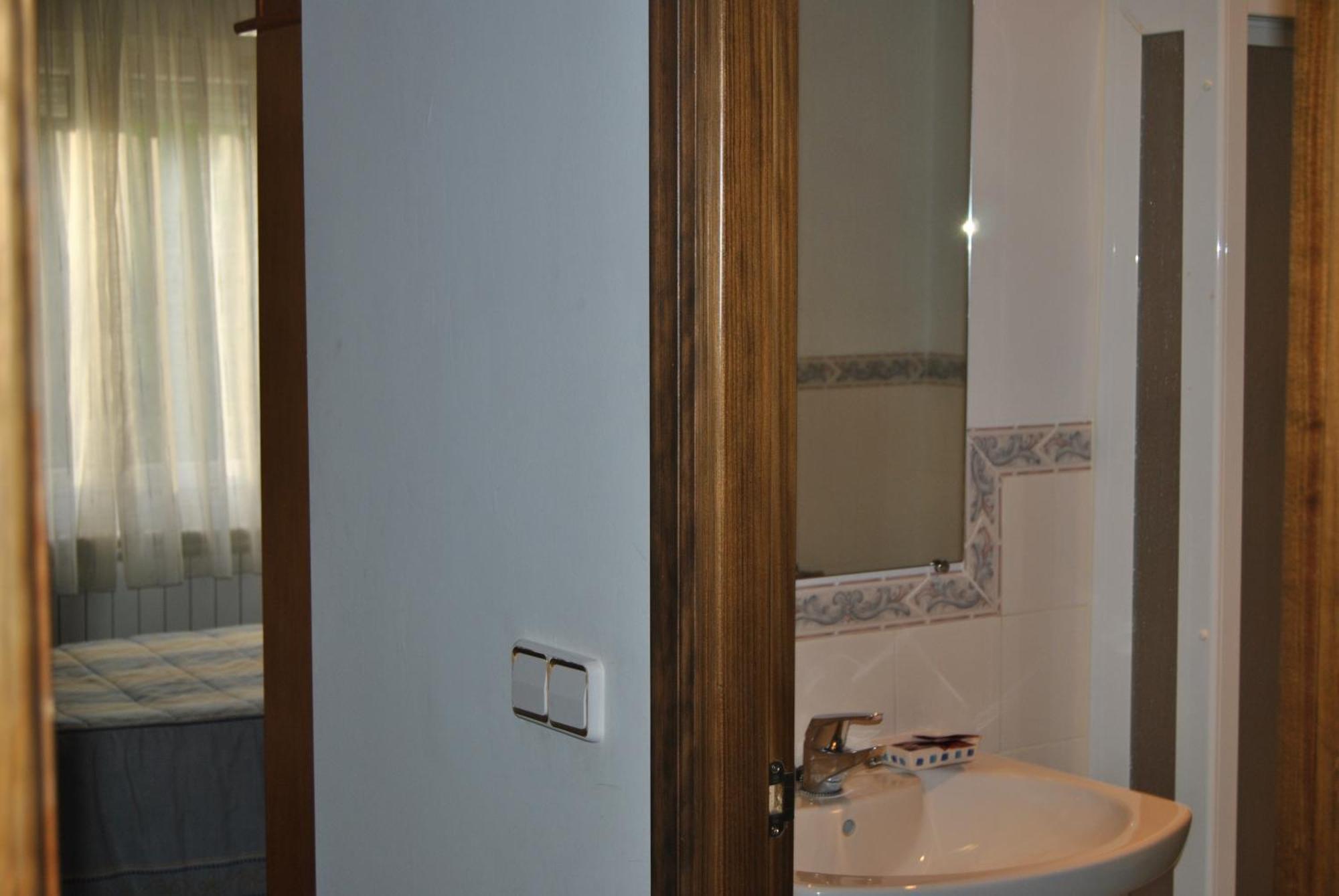 Hostal Rural Amador Puente de Vadillos Rom bilde