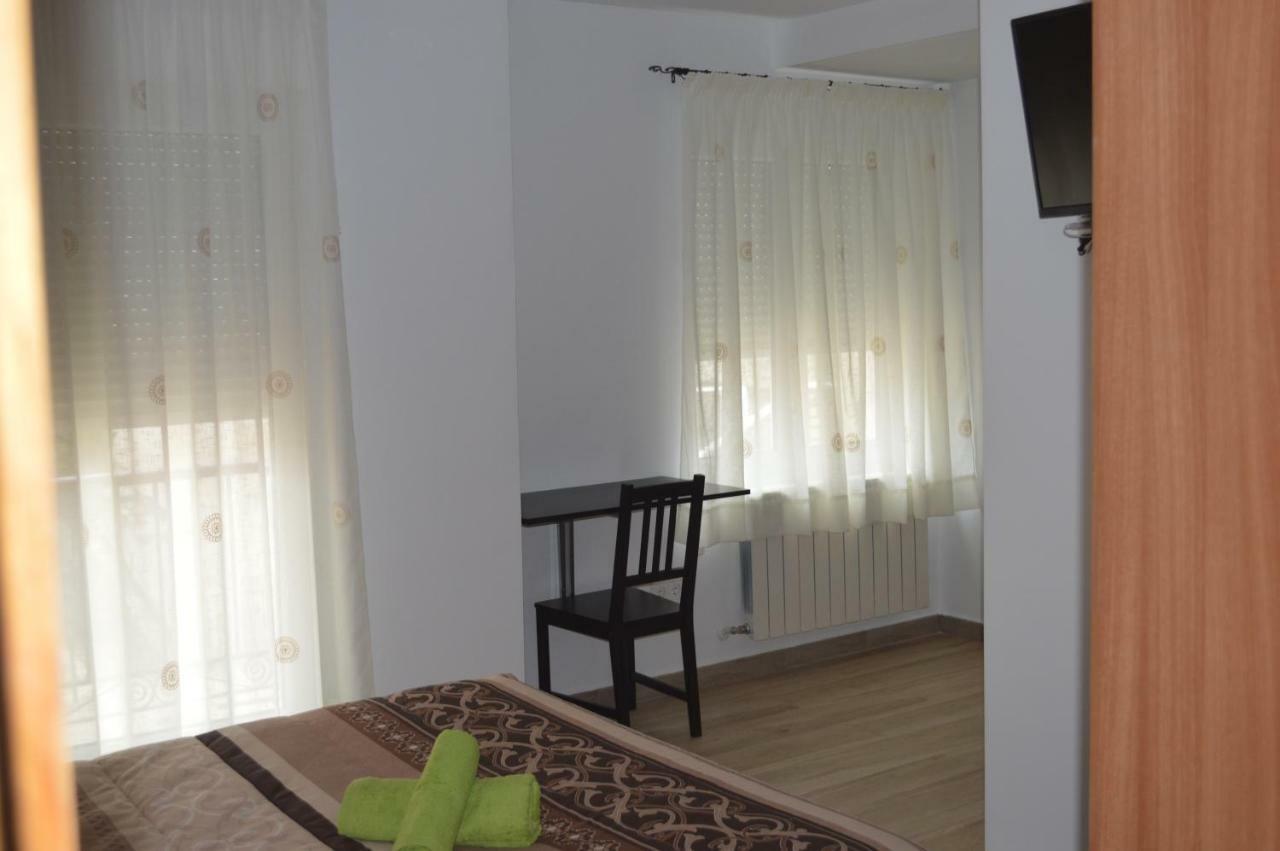 Hostal Rural Amador Puente de Vadillos Eksteriør bilde